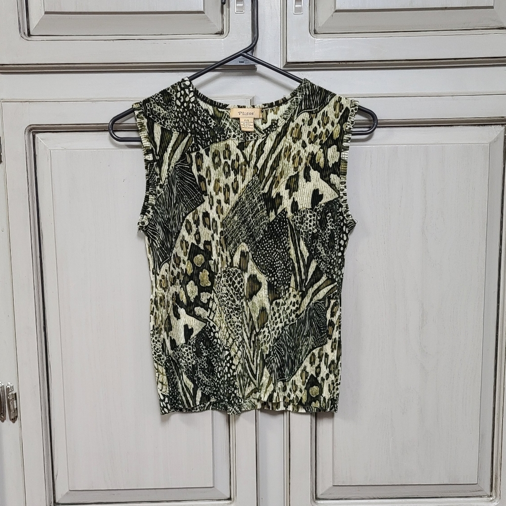 Precious animal print silky top